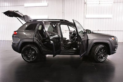 2022 Jeep Cherokee X