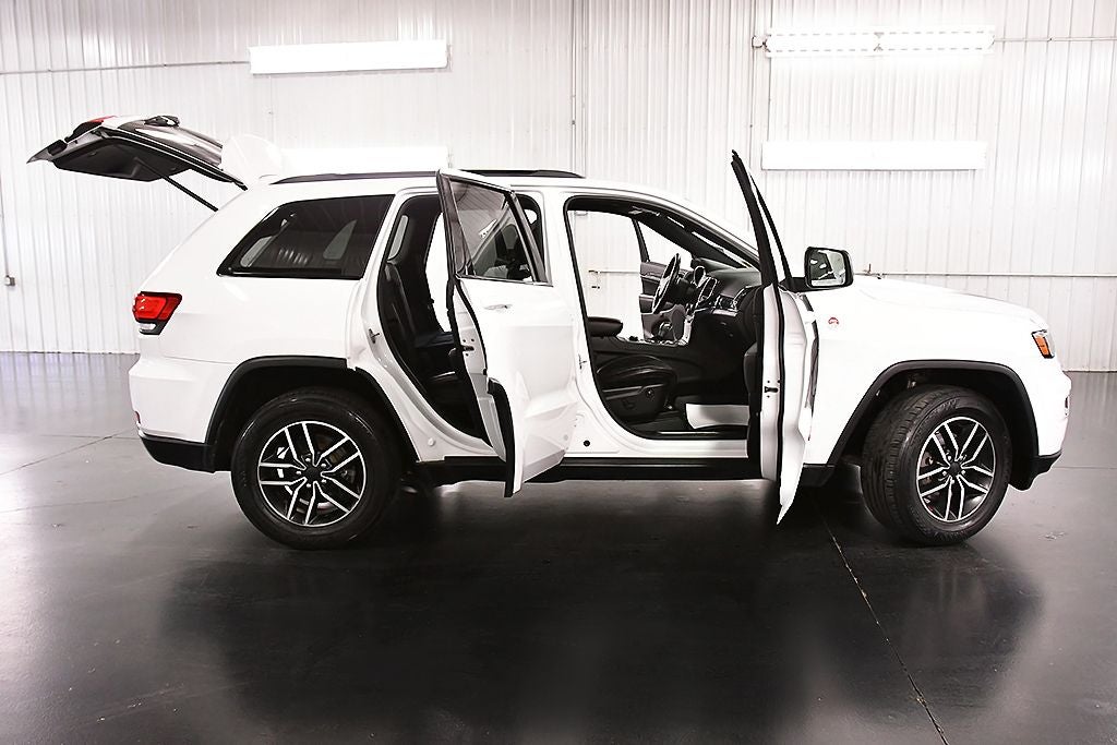 2020 Jeep Grand Cherokee Trailhawk
