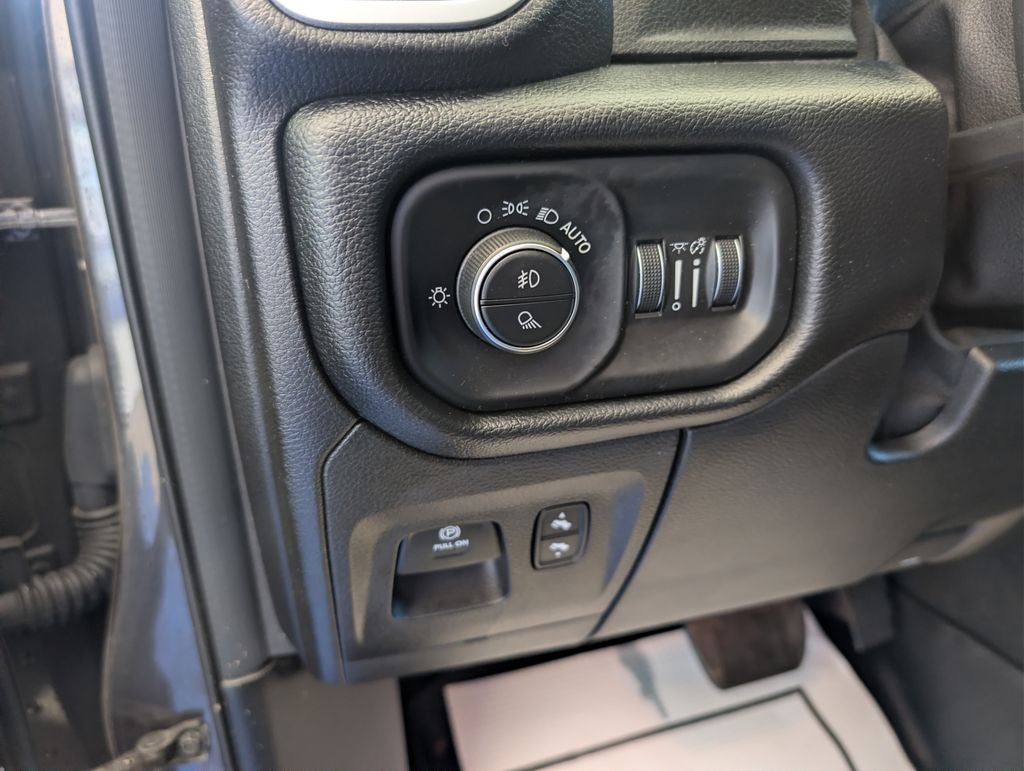 2019 RAM 1500 Big Horn/Lone Star North Edition
