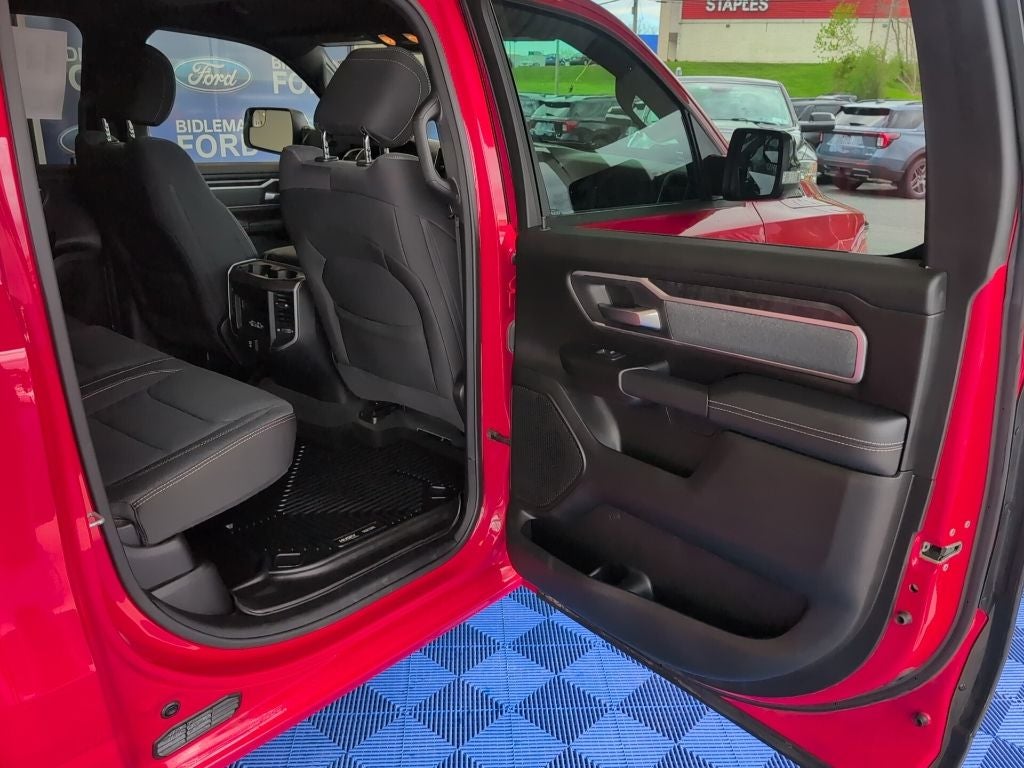2022 RAM 1500 Big Horn/Lone Star Night Edition