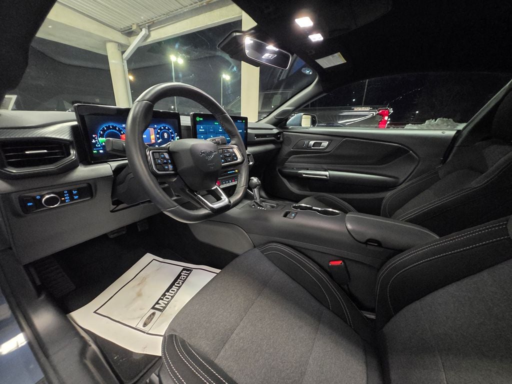 2025 Ford Mustang EcoBoost