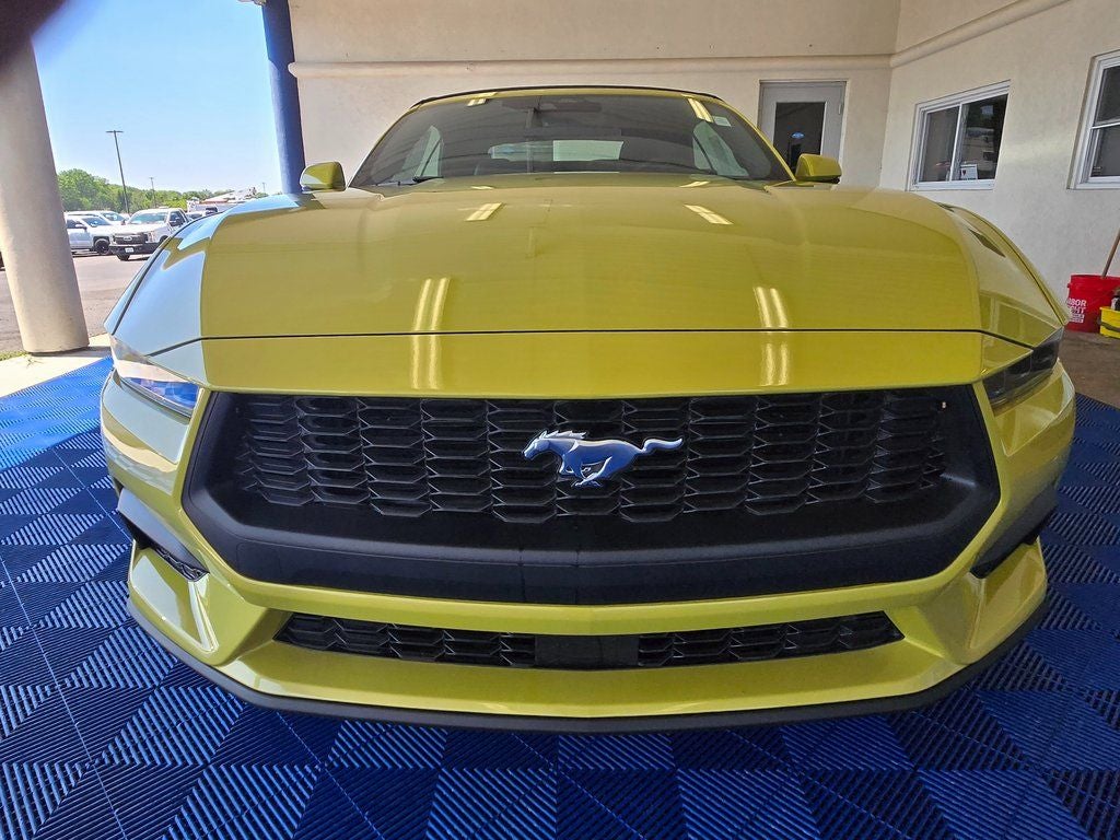 2025 Ford Mustang EcoBoost Premium