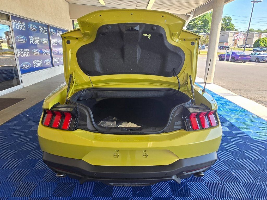 2025 Ford Mustang EcoBoost Premium