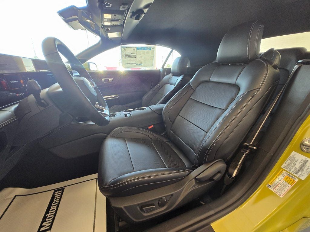 2025 Ford Mustang EcoBoost Premium