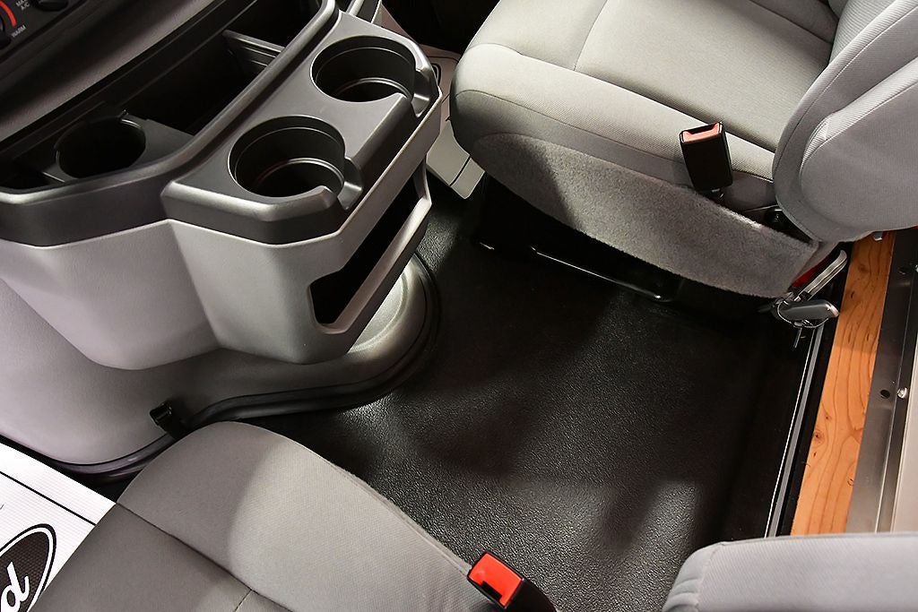 2024 Ford E-450SD Base
