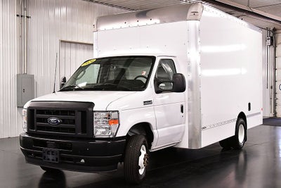 2024 Ford E-450SD Base