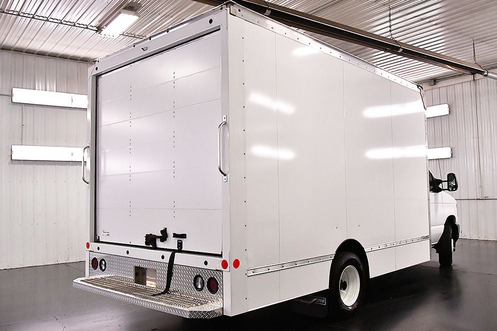 2024 Ford E-450SD Base