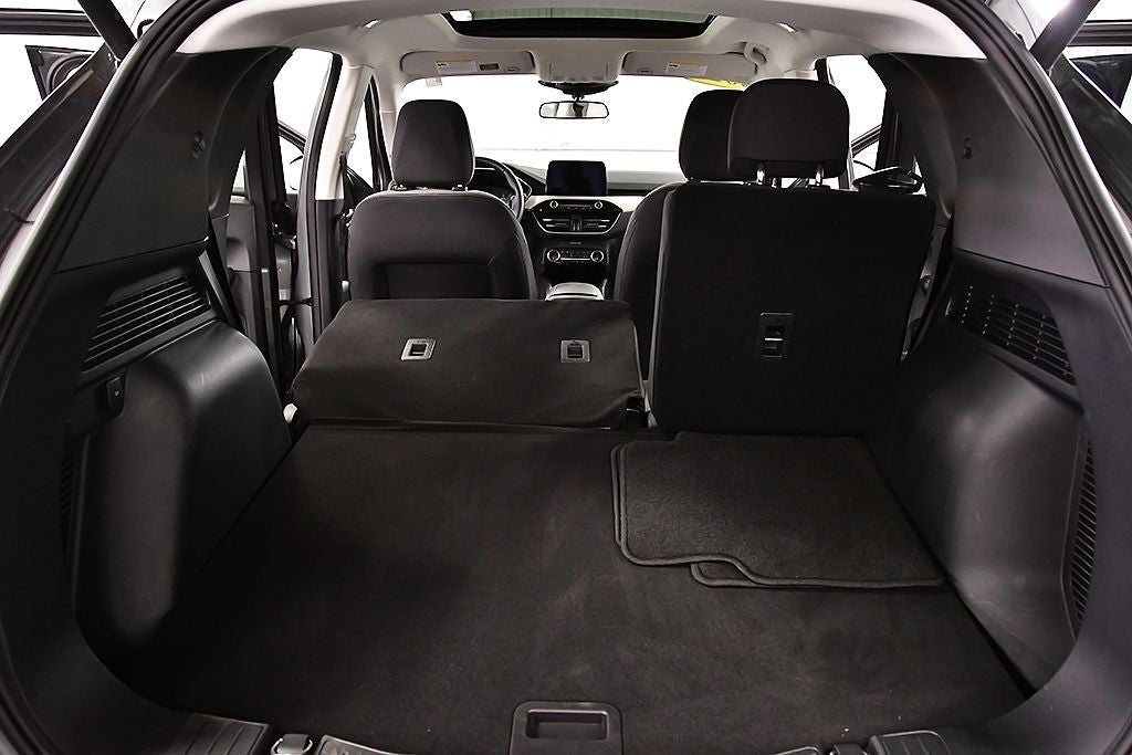 2022 Ford Escape SE Sport