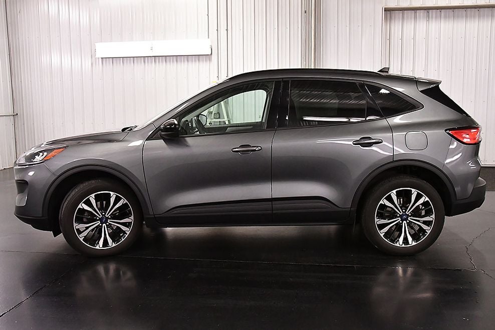 2022 Ford Escape SE Sport
