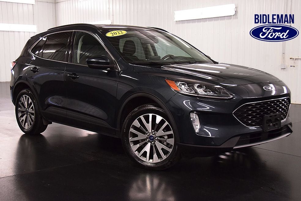 2022 Ford Escape Titanium