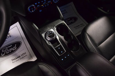 2022 Ford Escape Titanium