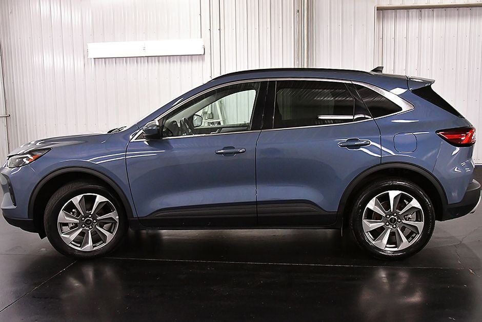 2025 Ford Escape Platinum