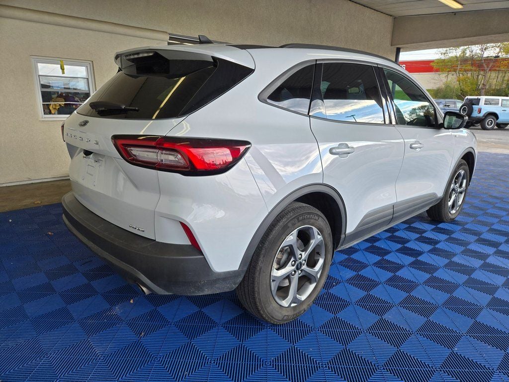 2025 Ford Escape ST-Line