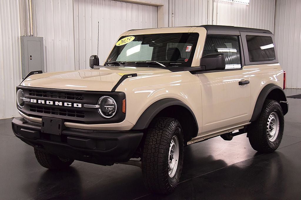 2025 Ford Bronco Base