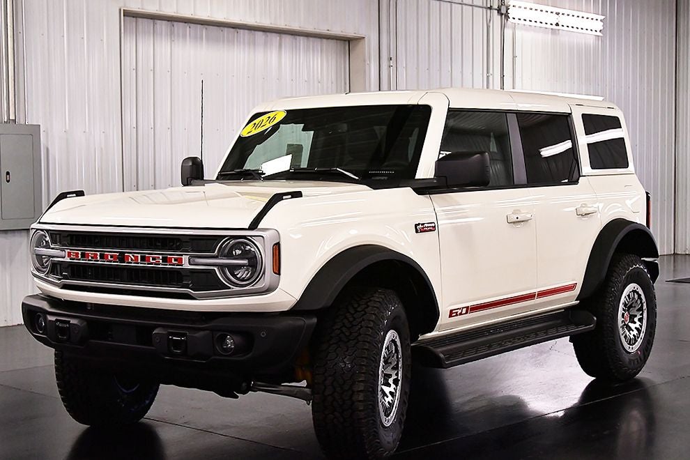 2026 Ford Bronco Outer Banks