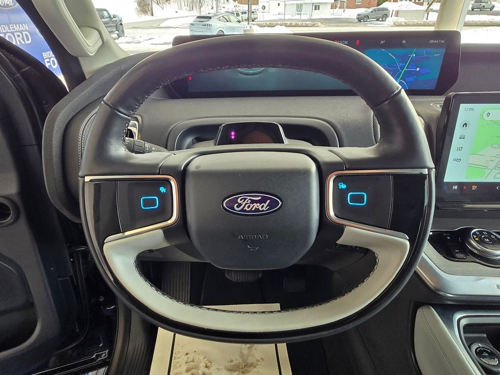 2025 Ford Expedition Platinum