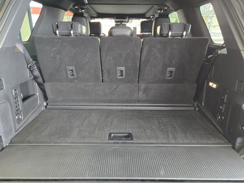 2025 Ford Expedition Platinum Stealth