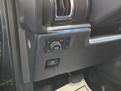 2025 Ford Expedition Platinum Stealth