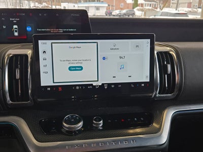 2025 Ford Expedition Platinum Stealth