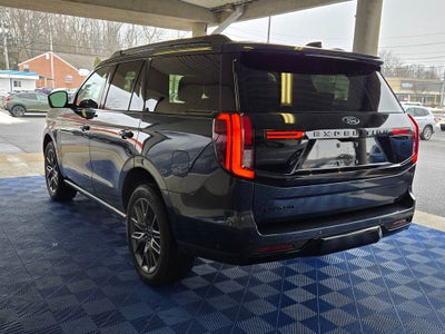 2025 Ford Expedition Platinum Stealth