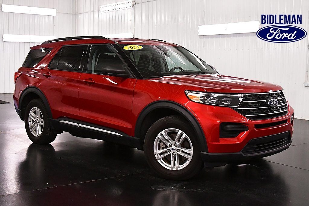 2023 Ford Explorer XLT