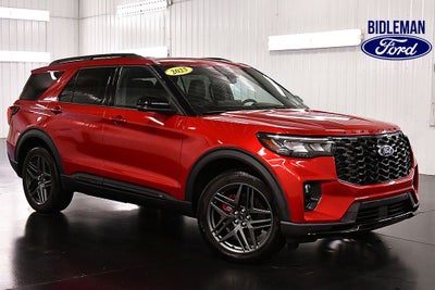 2025 Ford Explorer ST-Line