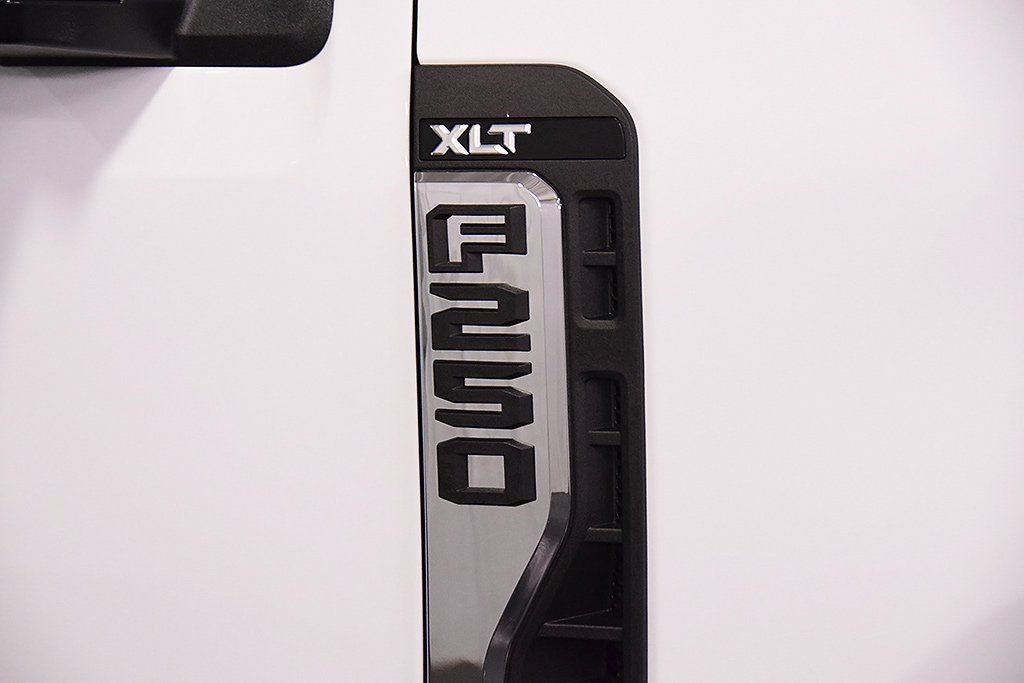 2026 Ford F-250SD XLT 6-3/4' Box