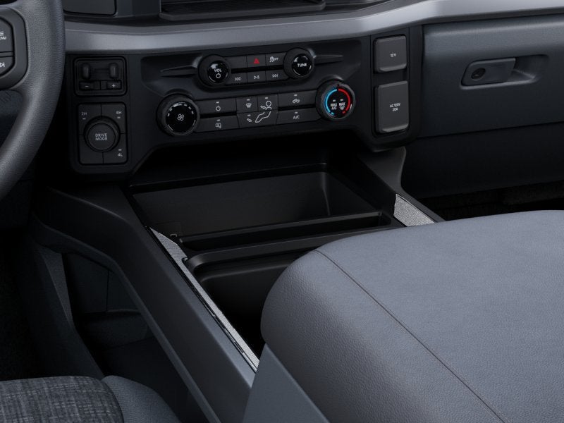 2027 Ford F-250SD XLT 6-3/4' Box