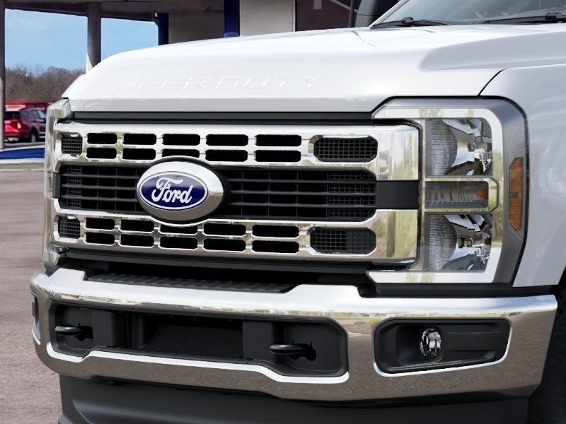 2027 Ford F-250SD XLT 6-3/4' Box