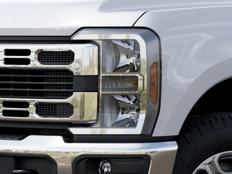 2027 Ford F-250SD XLT 6-3/4' Box