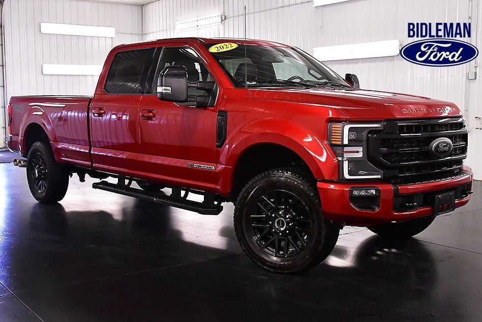 2022 Ford F-250SD Lariat Sport 8' Box