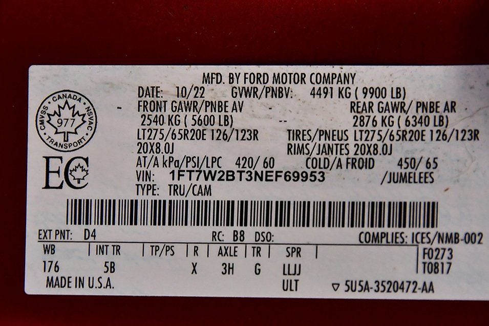 2022 Ford F-250SD Lariat Sport 8' Box