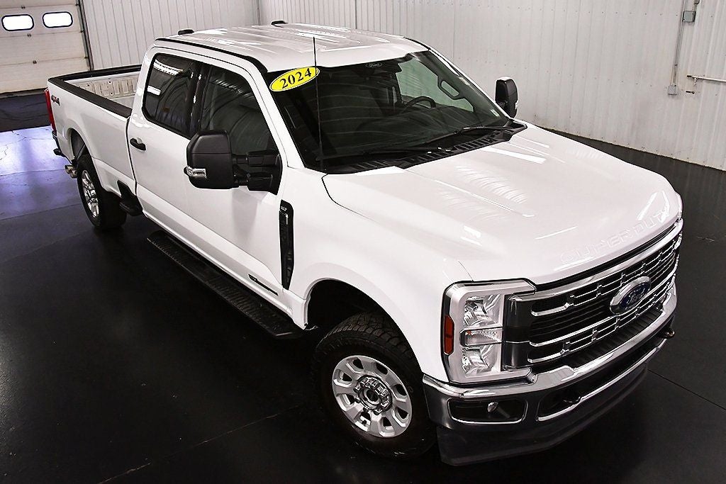 2024 Ford F-250SD XLT 8' Box
