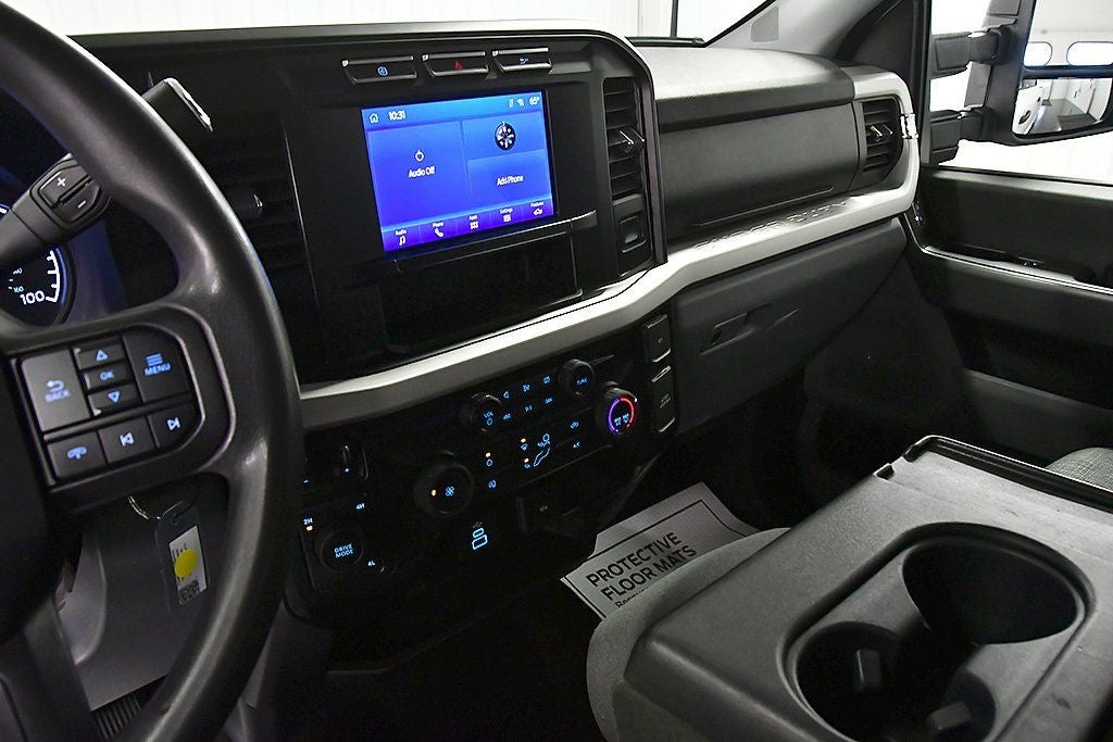 2024 Ford F-250SD XLT 8' Box