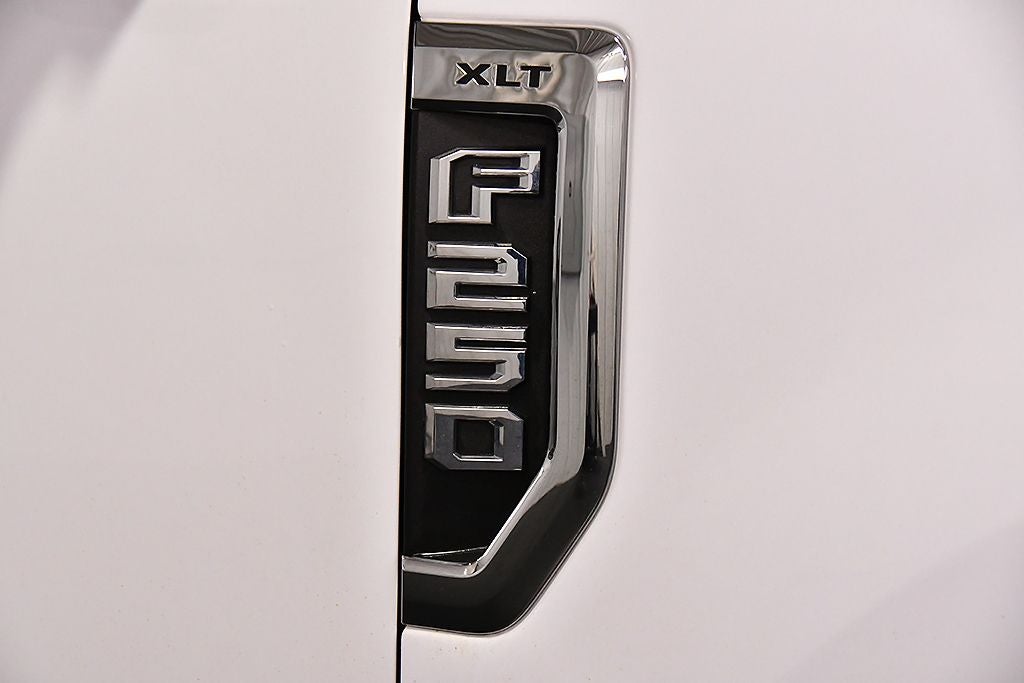 2022 Ford F-250SD XLT 6-3/4' Box