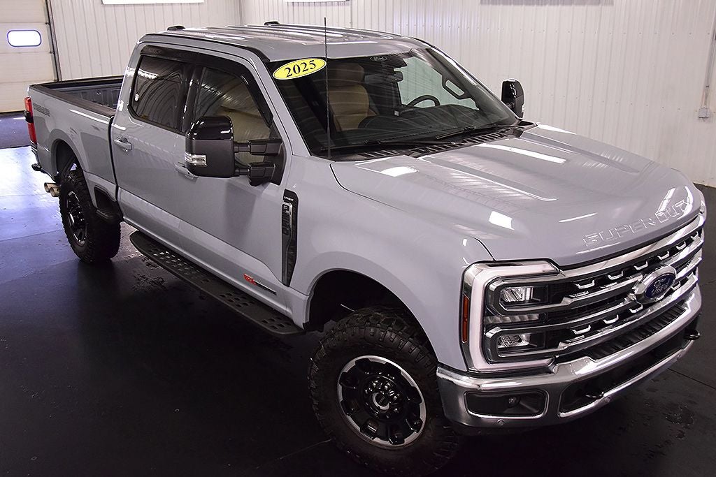 2025 Ford F-250SD Lariat Tremor Off-Road 6-3/4' Box