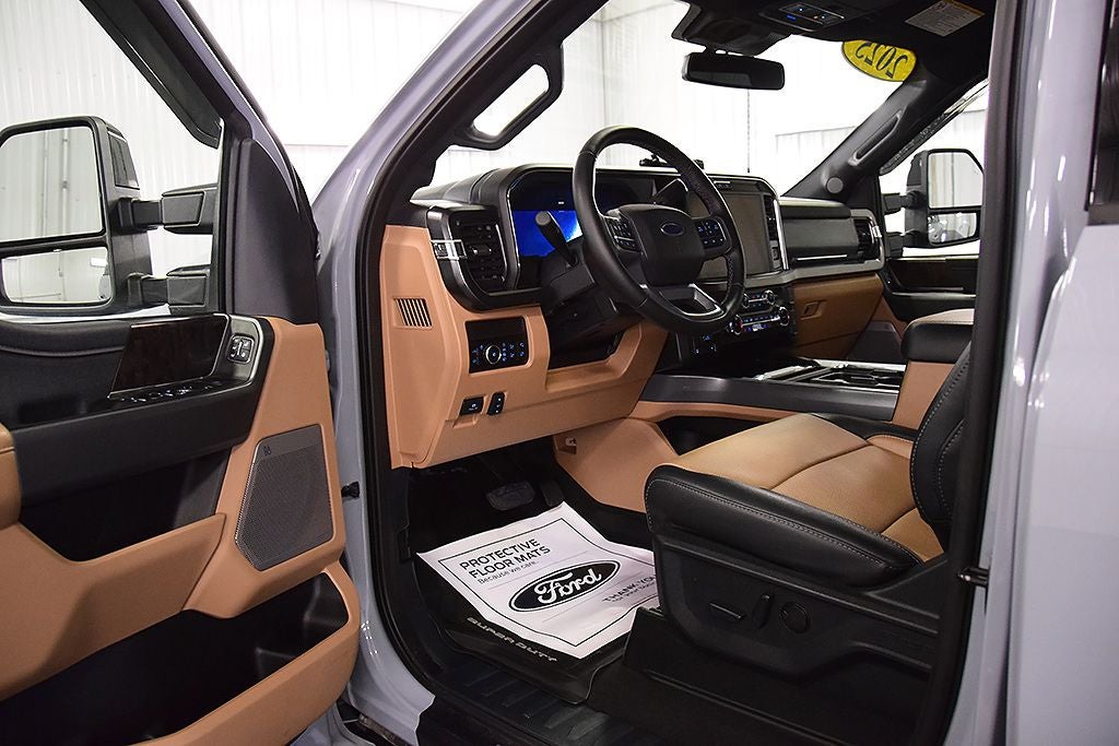 2025 Ford F-250SD Lariat Tremor Off-Road 6-3/4' Box