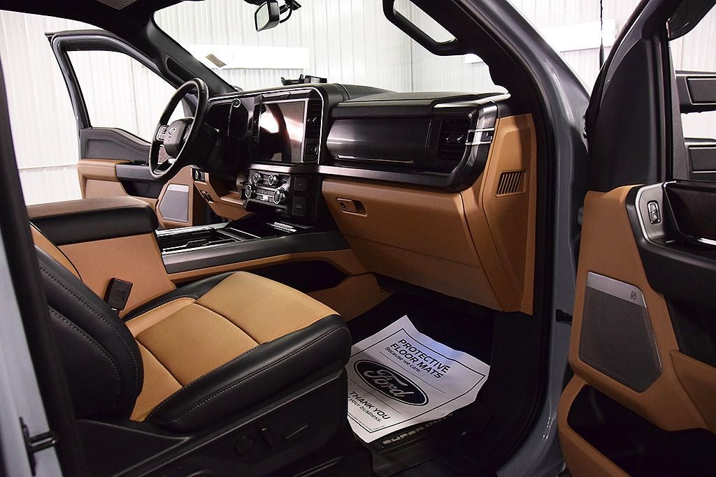 2025 Ford F-250SD Lariat Tremor Off-Road 6-3/4' Box