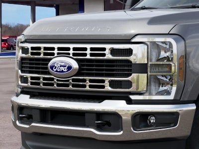 2027 Ford F-250SD XLT 6-3/4' Box