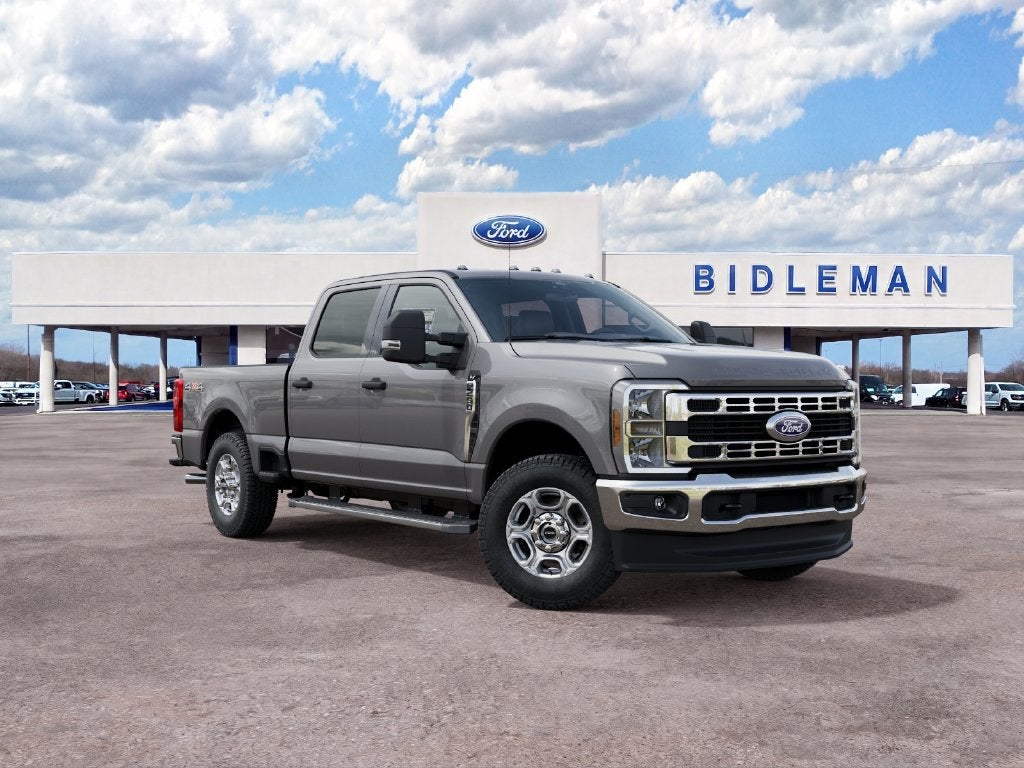 2027 Ford F-250SD XLT 6-3/4' Box