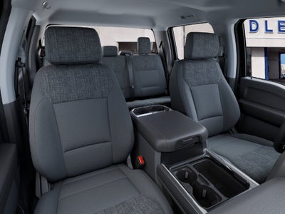 2027 Ford F-250SD XLT 6-3/4' Box