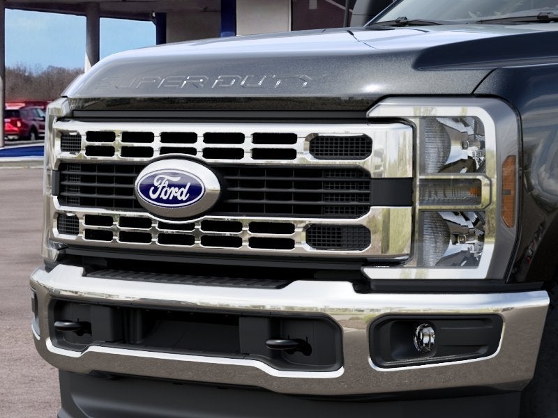 2027 Ford F-250SD XLT 6-3/4' Box