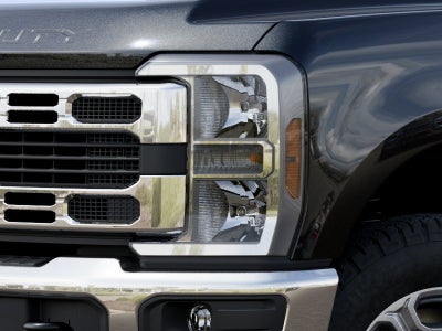 2027 Ford F-250SD XLT 6-3/4' Box
