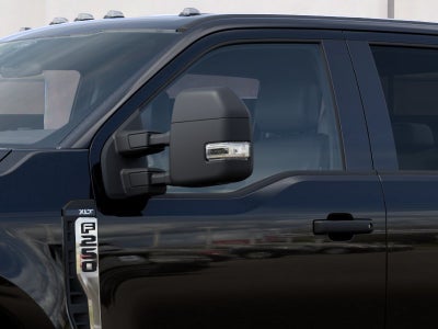 2027 Ford F-250SD XLT 6-3/4' Box