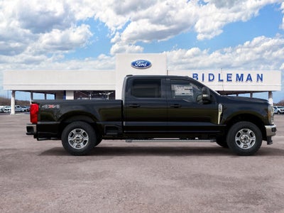 2027 Ford F-250SD XLT 6-3/4' Box