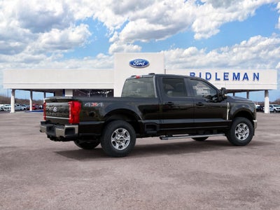 2027 Ford F-250SD XLT 6-3/4' Box