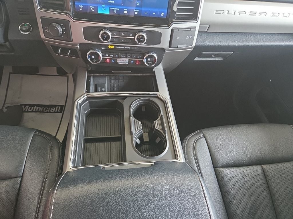 2022 Ford F-250SD Lariat Sport 6-3/4' Box