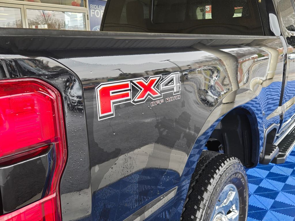 2025 Ford F-250SD Lariat 6-3/4' Box