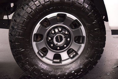 2024 Ford F-350SD Platinum Tremor Off-Road 6-3/4' Box