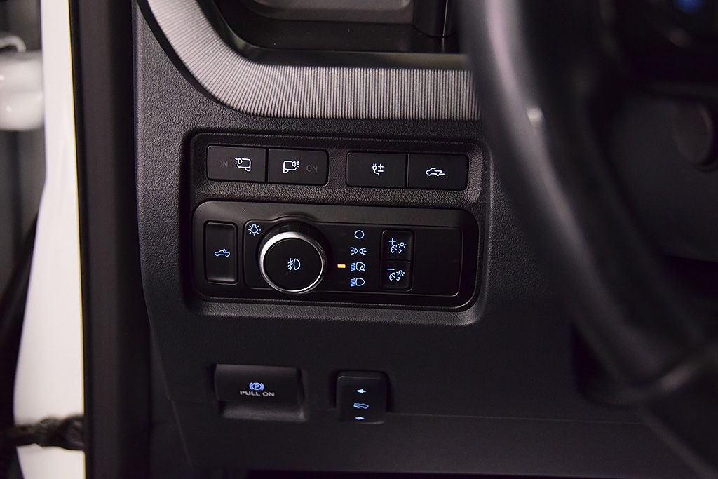 2024 Ford F-350SD Platinum Tremor Off-Road 6-3/4' Box